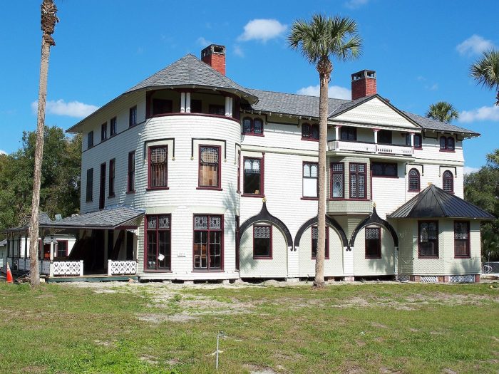 Stetson Mansion by Ebyabe via Wikipedia CC