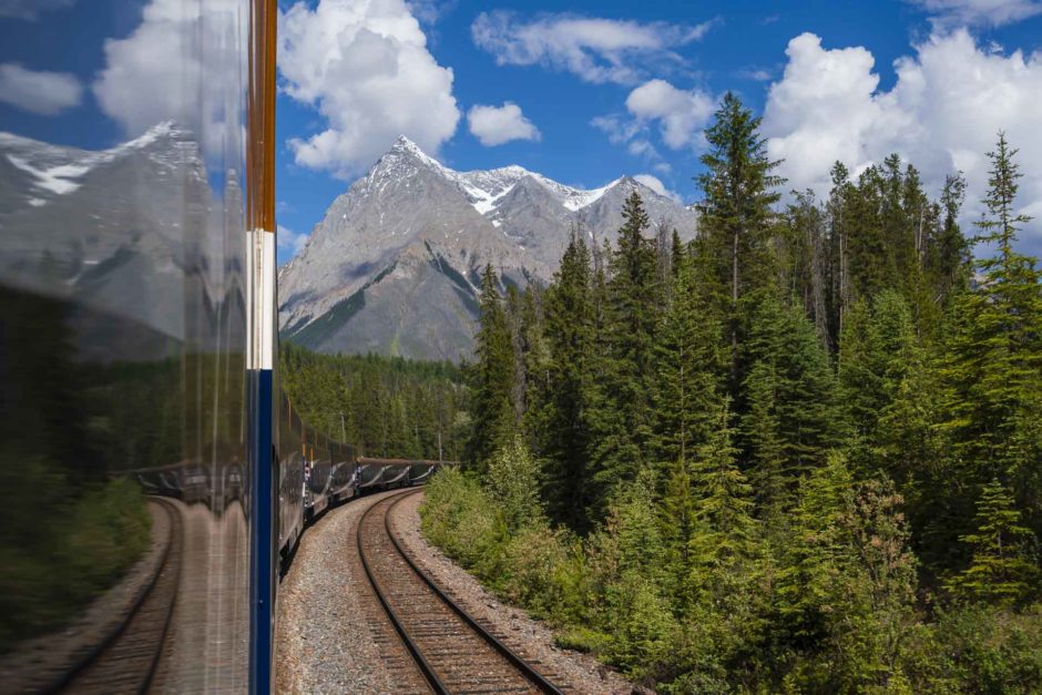 rocky mountaineer jasper