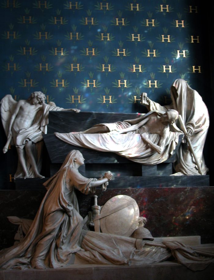 Sculpture in one of the chapels.