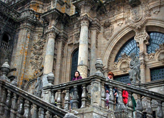 Staircase leading up to the entrance.