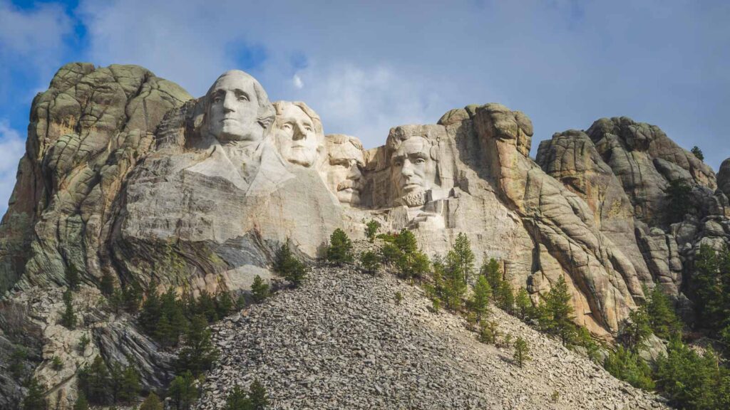 How to Visit Mount Rushmore - The Ultimate Guide