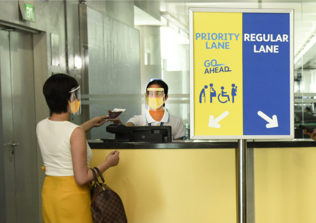 CEB now offers Go Ahead, a feature that gives passengers priority boarding and premium seating for a minimal fee. Besides getting choice seats with enough legroom, CEB’s Go Ahead will also provide big groups and families travelling together the assurance of choosing their preferred seats.