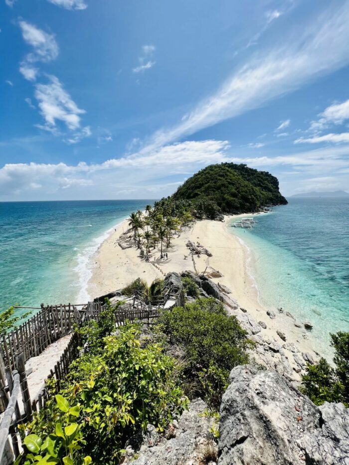 Cabugao Gamay Island Viewpoint - Gigantes Islands