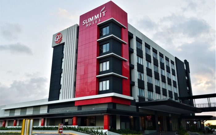 Summit Hotel Naga