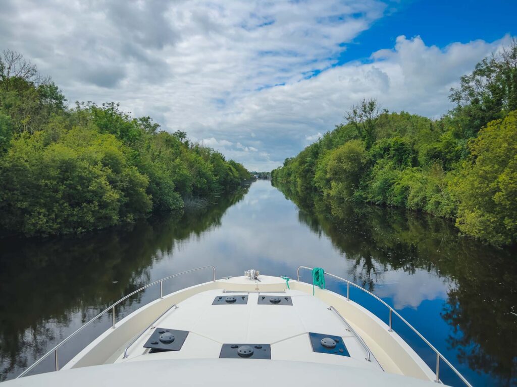Cruise on the Shannon River - Ireland's Ancient Highway
