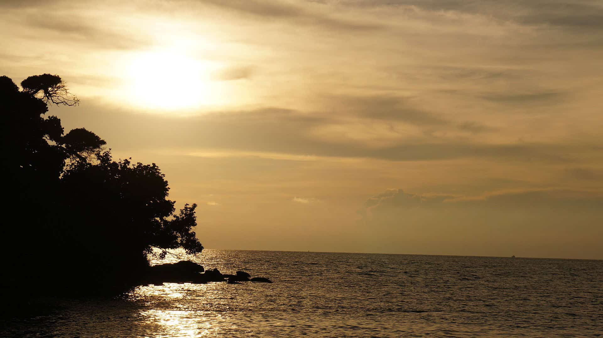 best beaches in thailand koh samet sunset