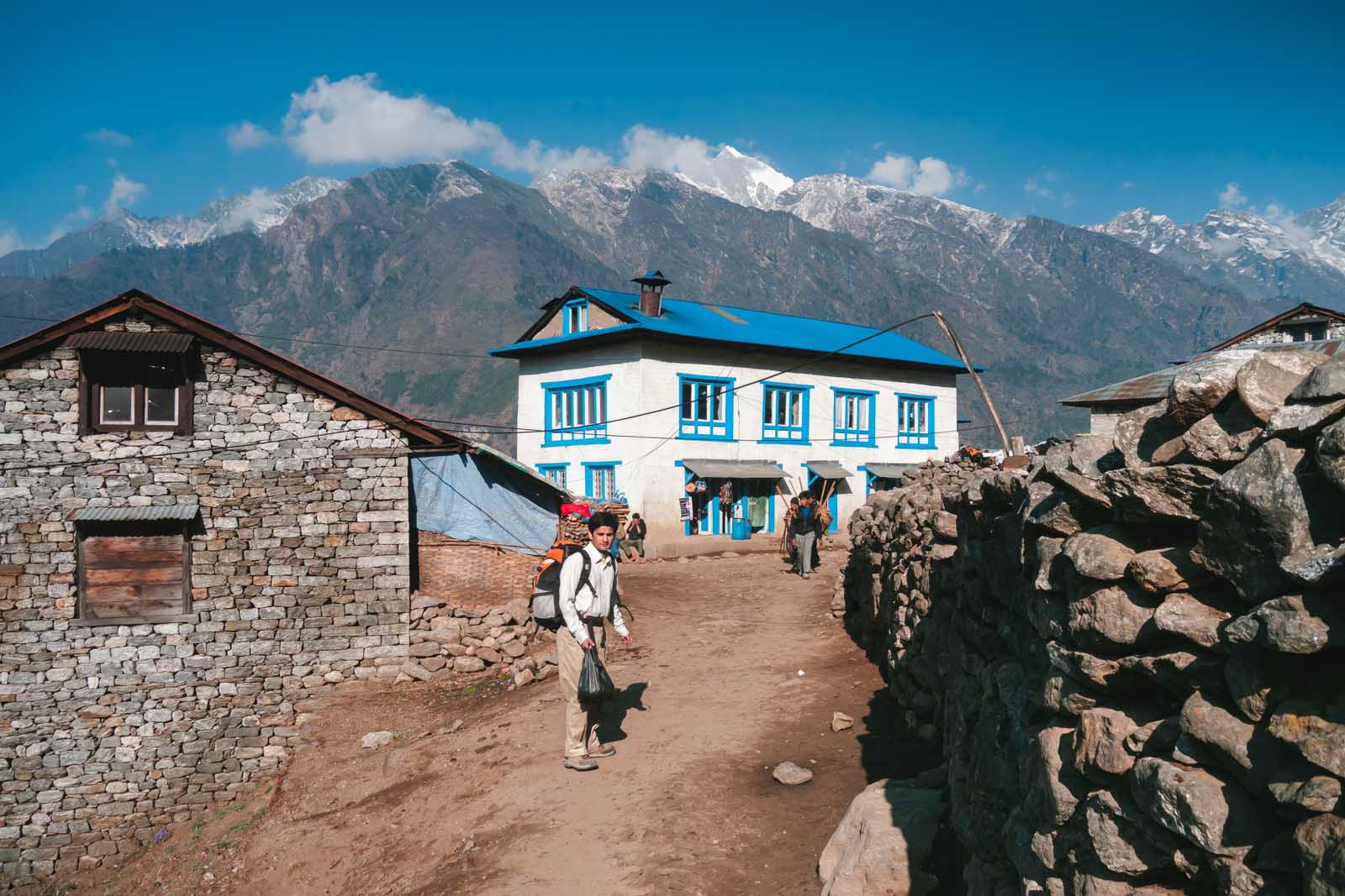 Everest Base Camp Trek Hiking to Pakding