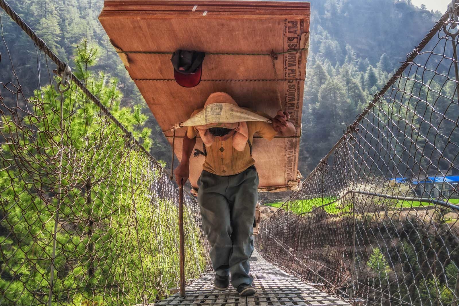 everest base camp trek suspension bridges