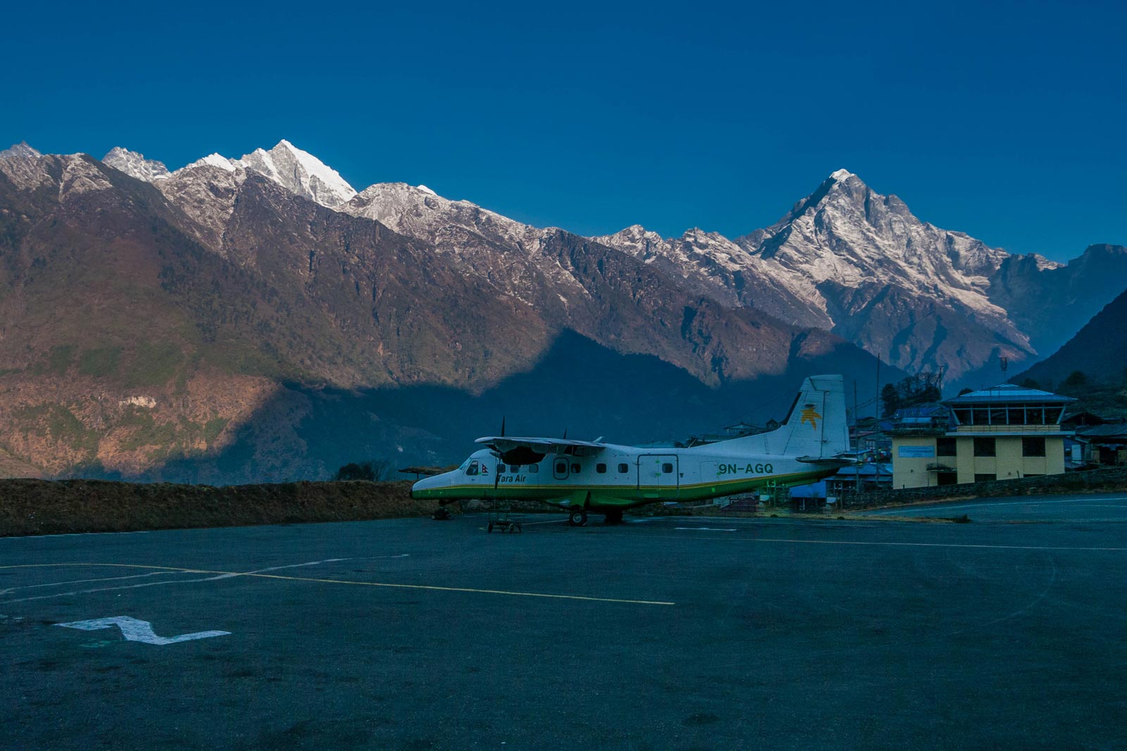 everest base camp trek lukla airport