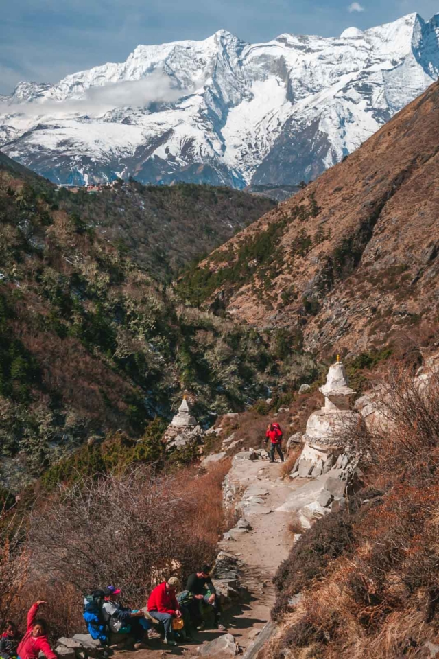 Everest Base Camp Go slowly