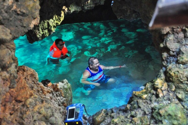 Puerto Galera Underwater Cave