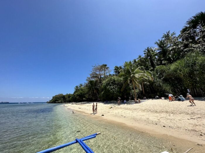 Puerto Galera Long Beach