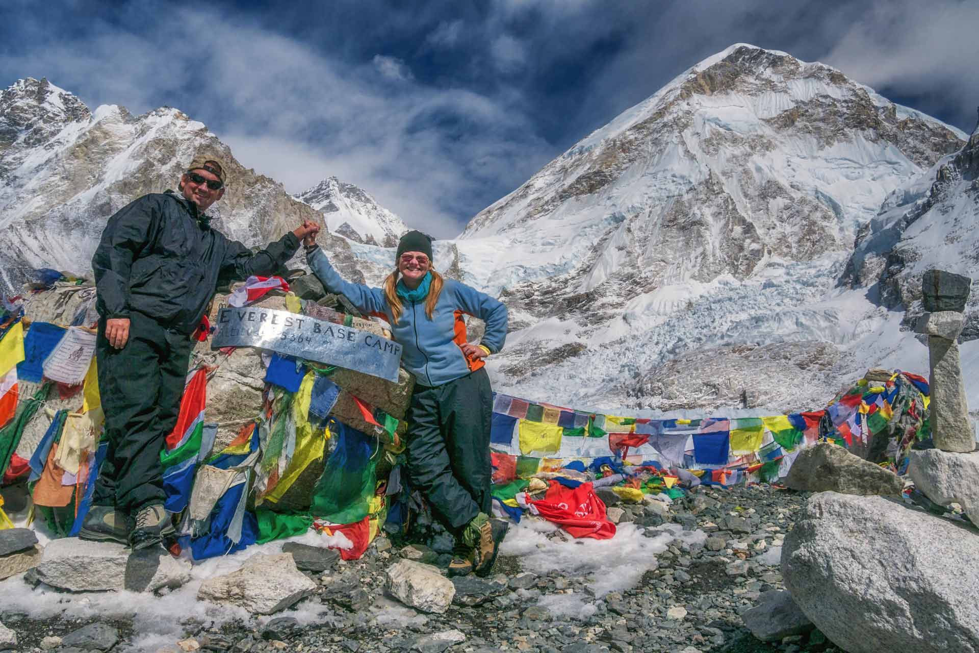 about dave and deb at everest base camp trek