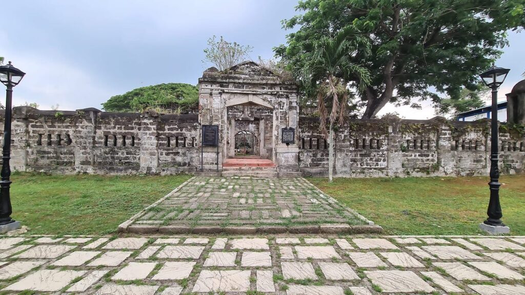 Cuartel de Santo Domingo photo by Joseph Bautista