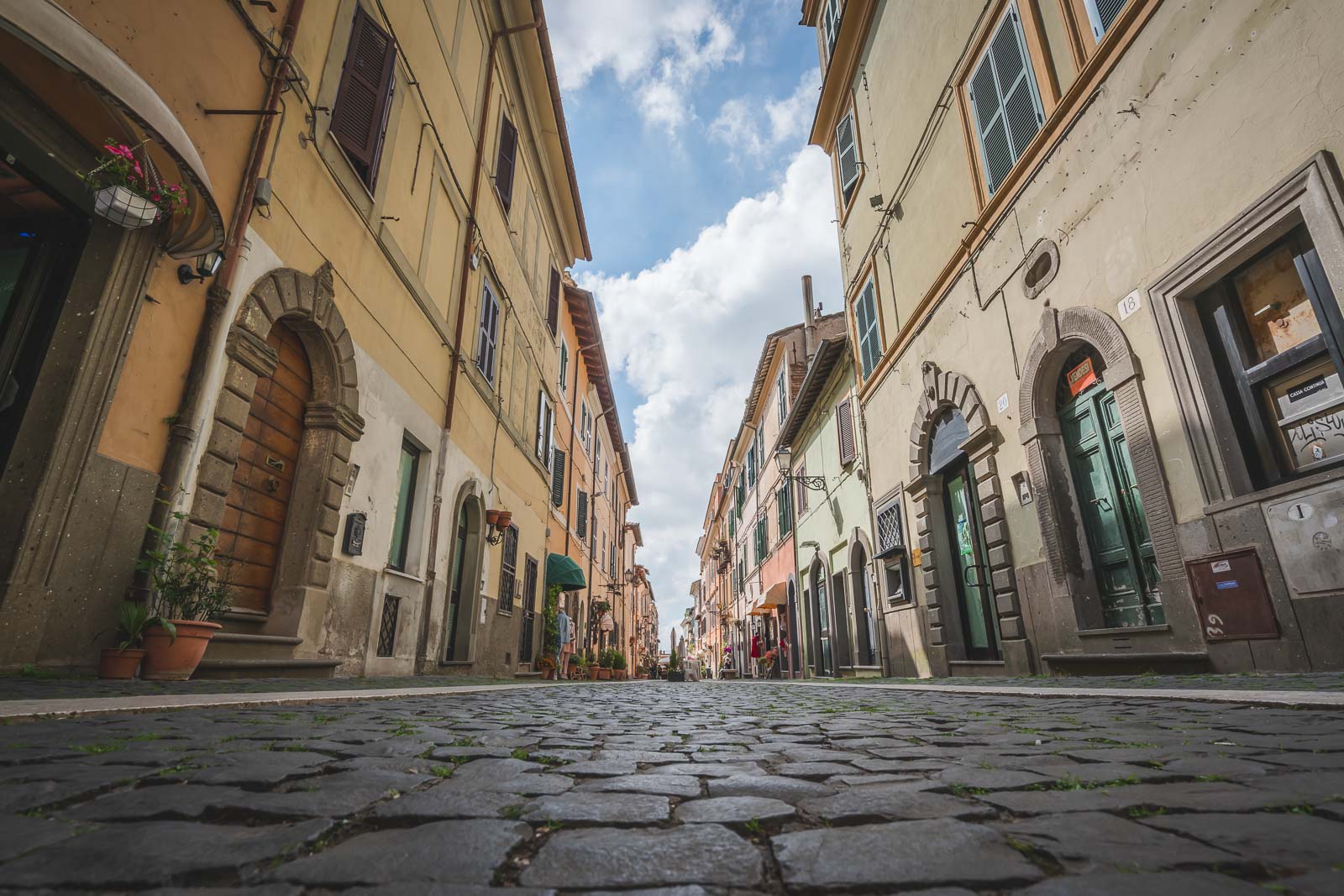 Best Day Trips from Florence Siena Milling tourists in Piazza del Campo