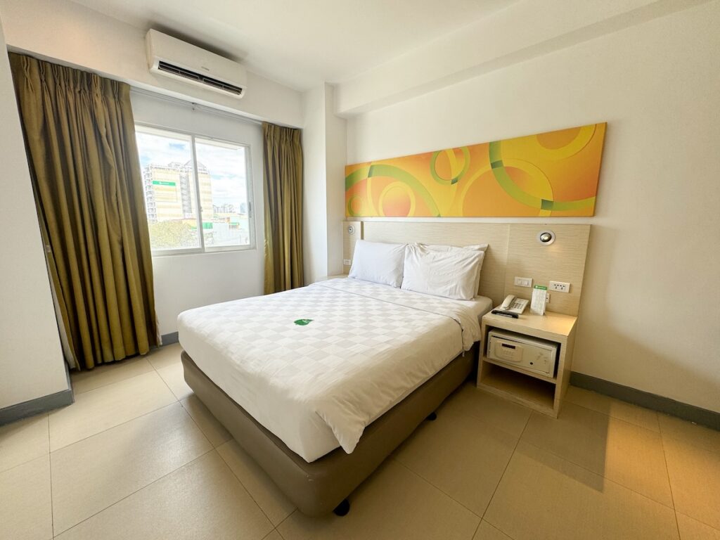 Go Hotels Timog Review: Budget-Friendly Hotel in the Vibrant District of QC