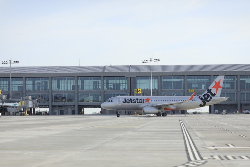 Jetstar Launches Direct Clark to Singapore Route